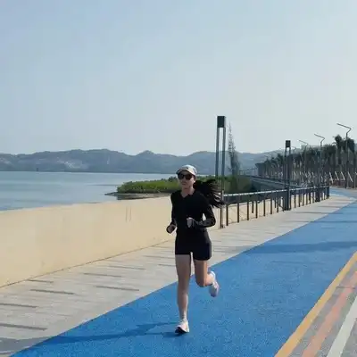 黄华子